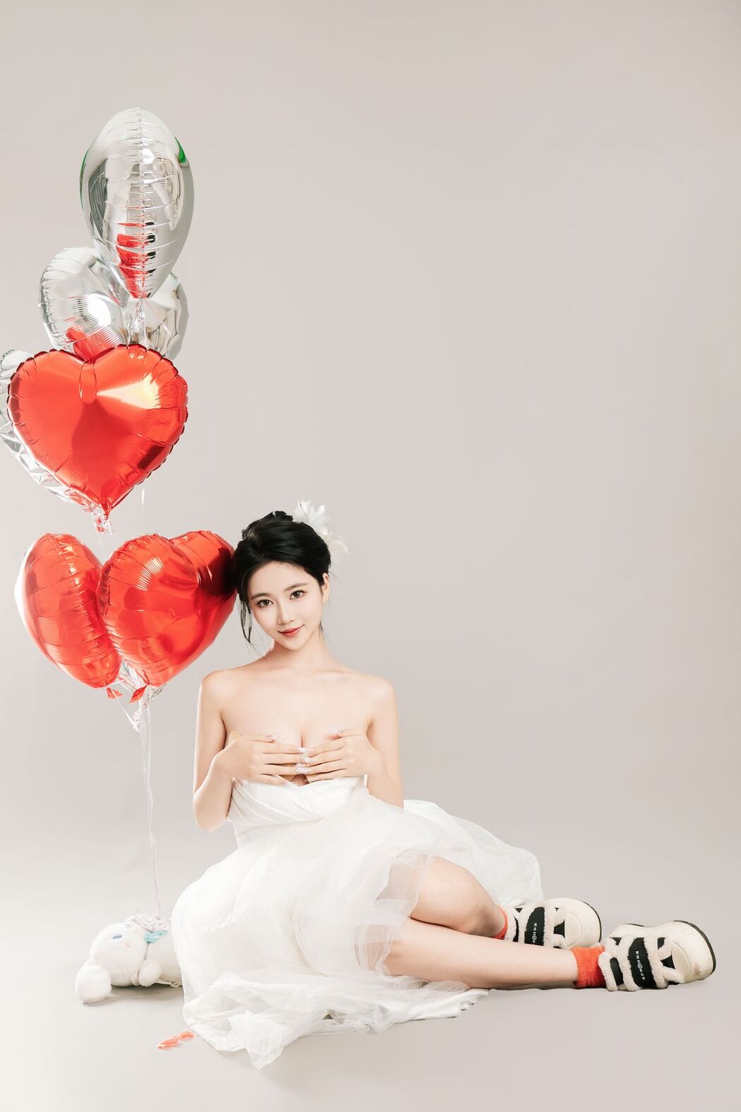 Coser@年年Nnian – LOVE 情人节特别篇 (81P)
