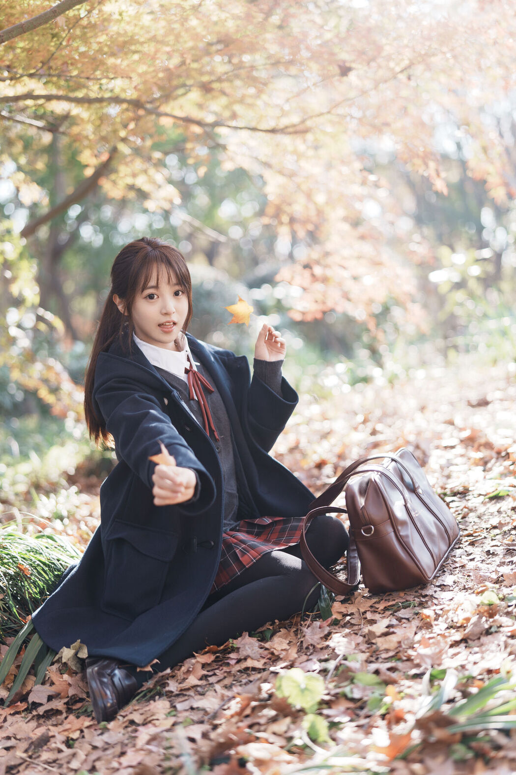 YiTuYu艺图语 Vol.8315 小亿 (26P)