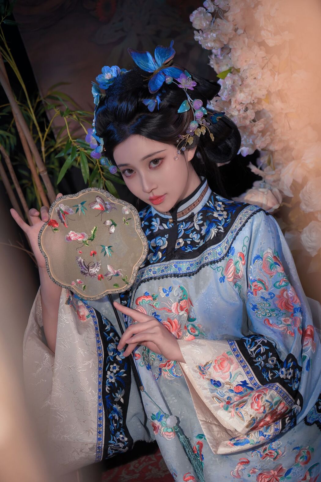 Coser@年年Nnian – 丝兰陵 (72P)