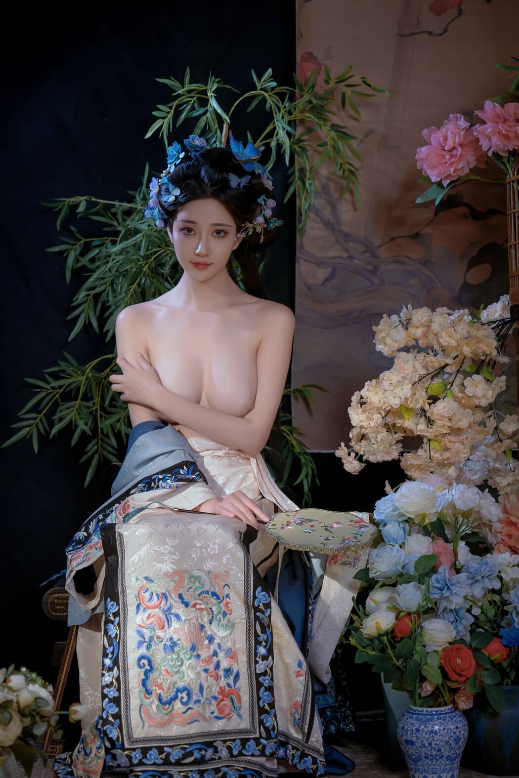 Coser@年年Nnian – 丝兰陵 (72P)