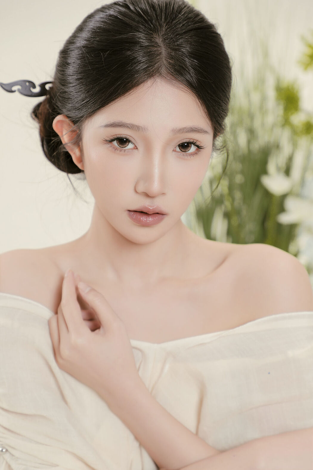 YiTuYu艺图语 Vol.8316 CHEN陈一 (22P)