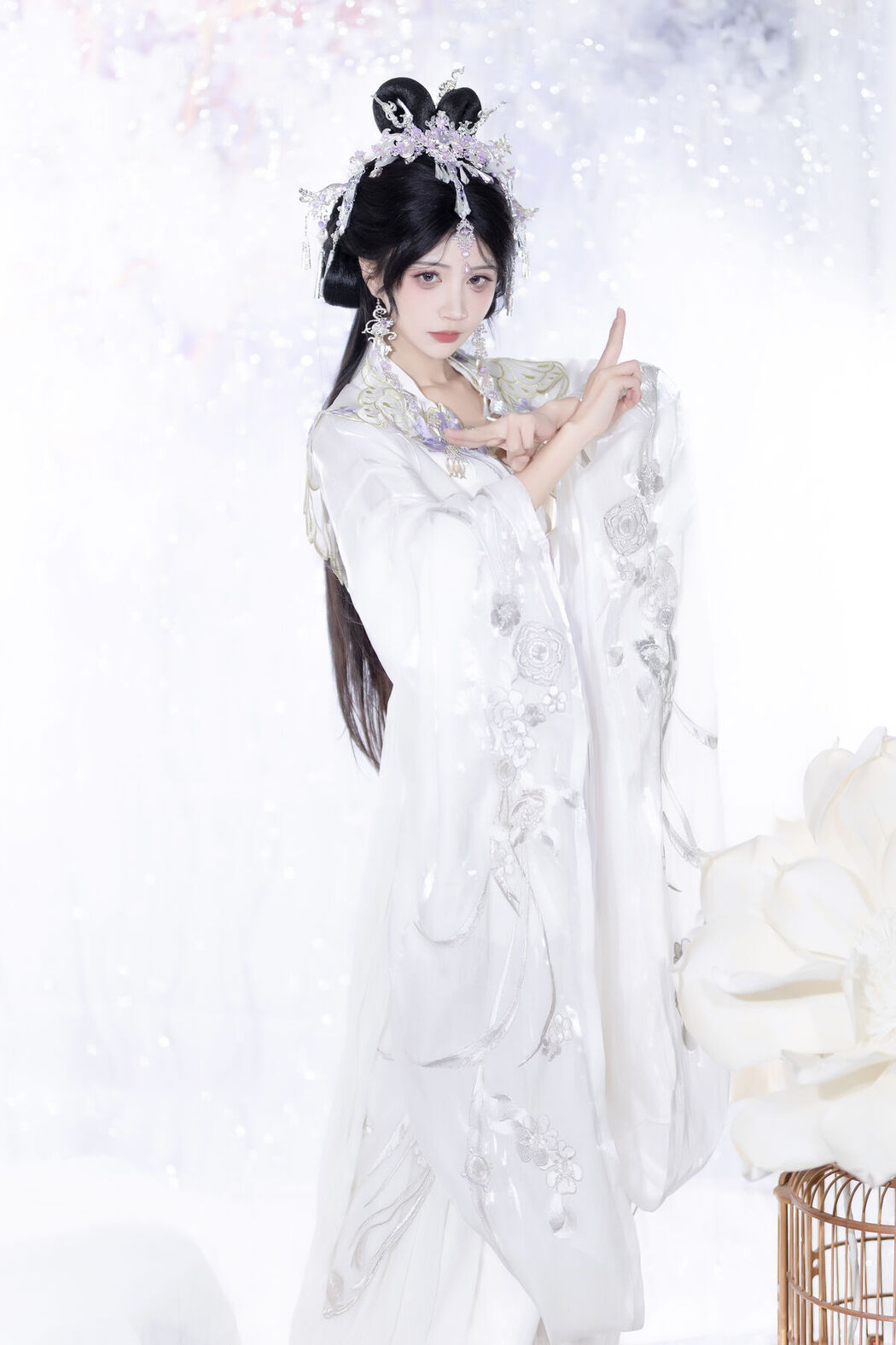 YiTuYu艺图语 Vol.8314 绮罗生的小苏苏 (24P)