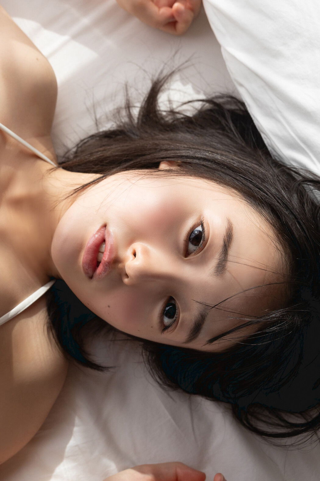 Miu Shirahama 白濱美兎, FRIDAYデジタル写真集 「ぎゅってして Vol.1」 Set.02