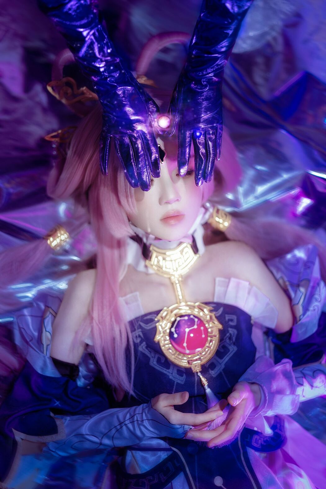 Coser@桜桃喵 &#8211; 符玄 (28P &#8211; 2V)