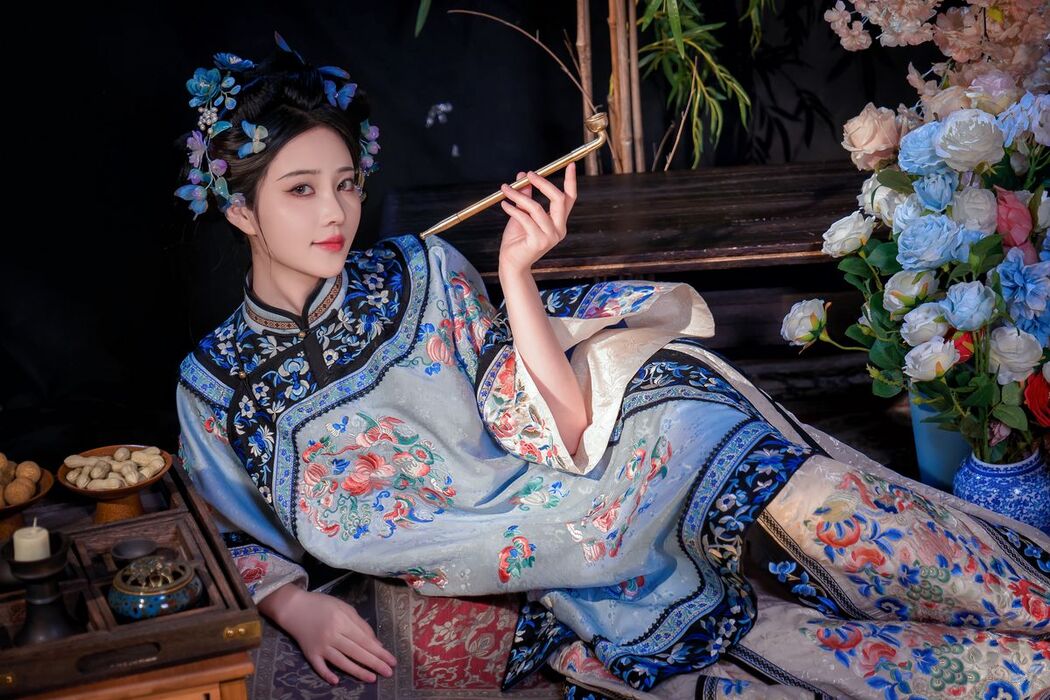Coser@年年Nnian – 丝兰陵 (72P)