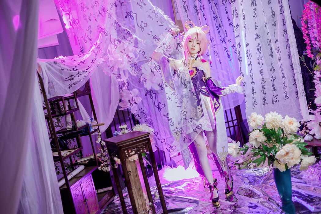 Coser@桜桃喵 – 符玄 (28P – 2V)