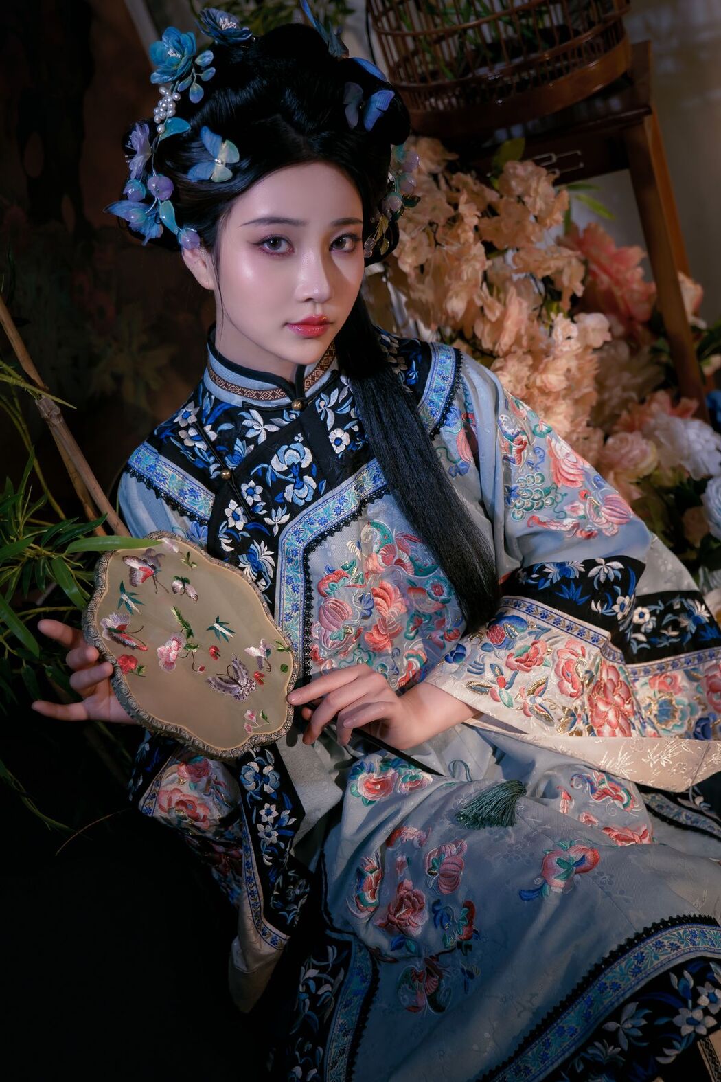 Coser@年年Nnian – 丝兰陵 (72P)