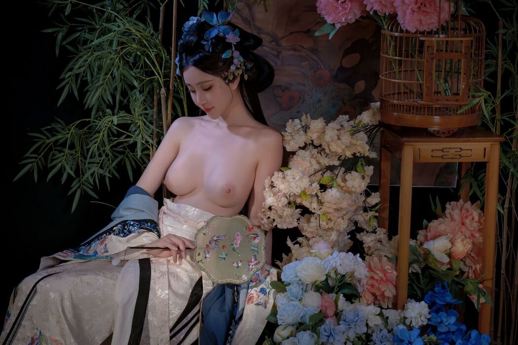 Coser@年年Nnian – 丝兰陵 (72P)