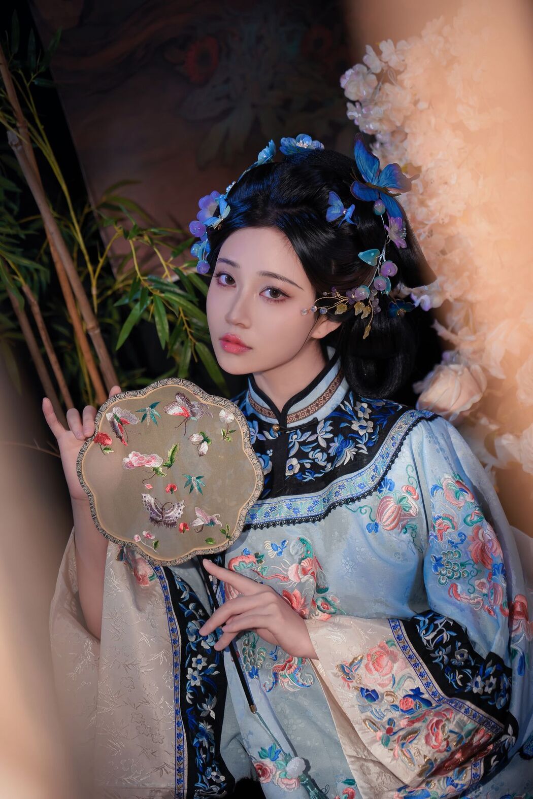 Coser@年年Nnian – 丝兰陵 (72P)