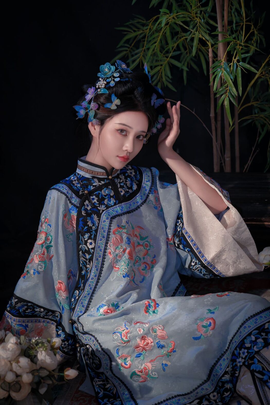 Coser@年年Nnian – 丝兰陵 (72P)