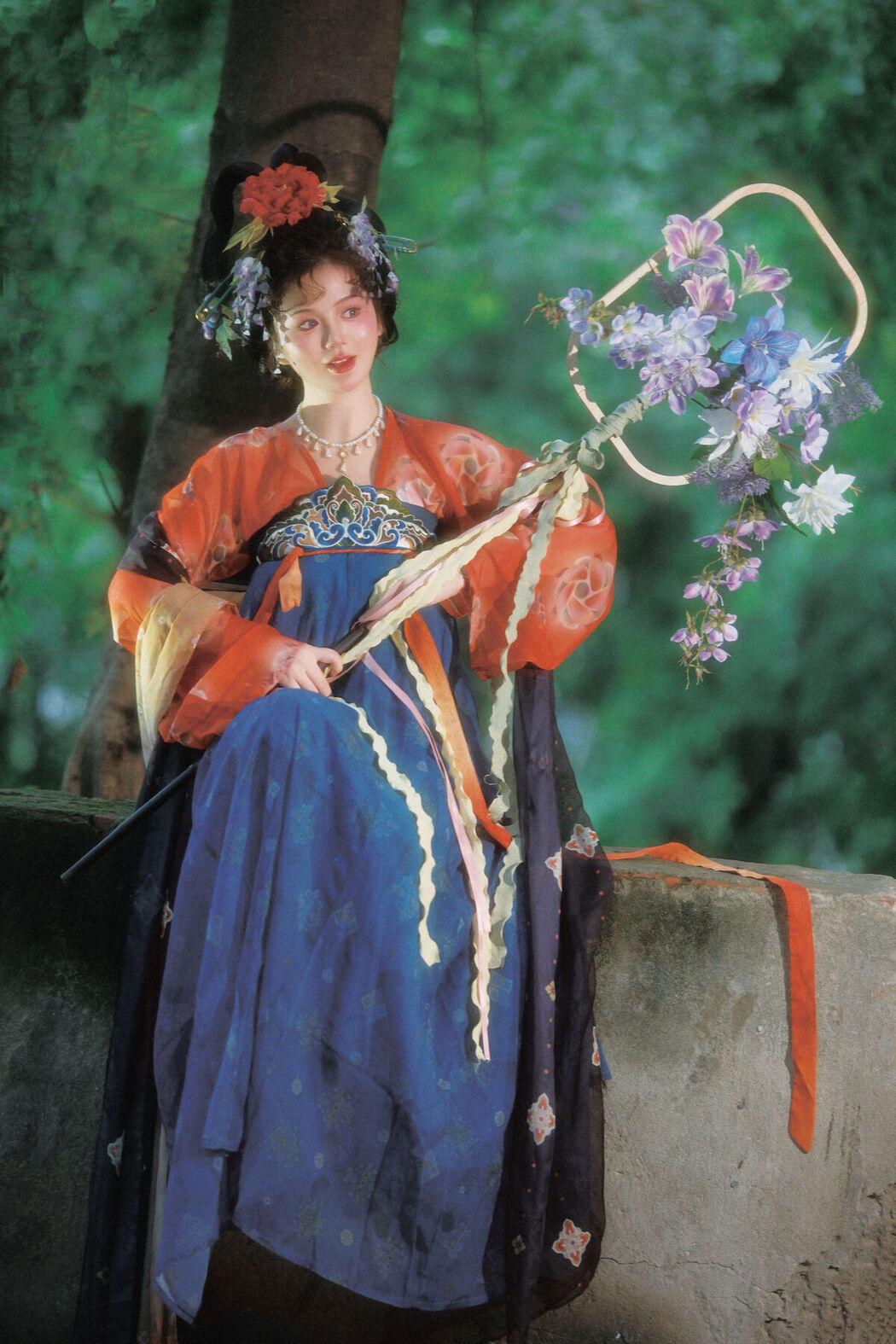 YiTuYu艺图语 Vol.8305 童毅 (21P)