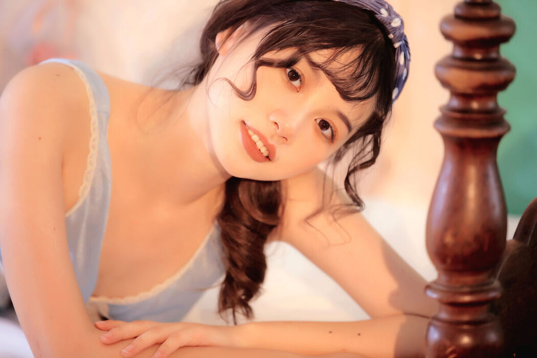 YiTuYu艺图语 Vol.8322 阿菜 (21P)