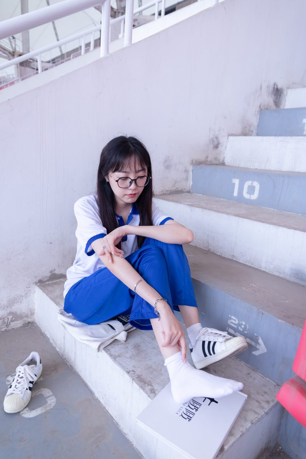 BoBoSocks袜啵啵 NO.002 Zhi Yu