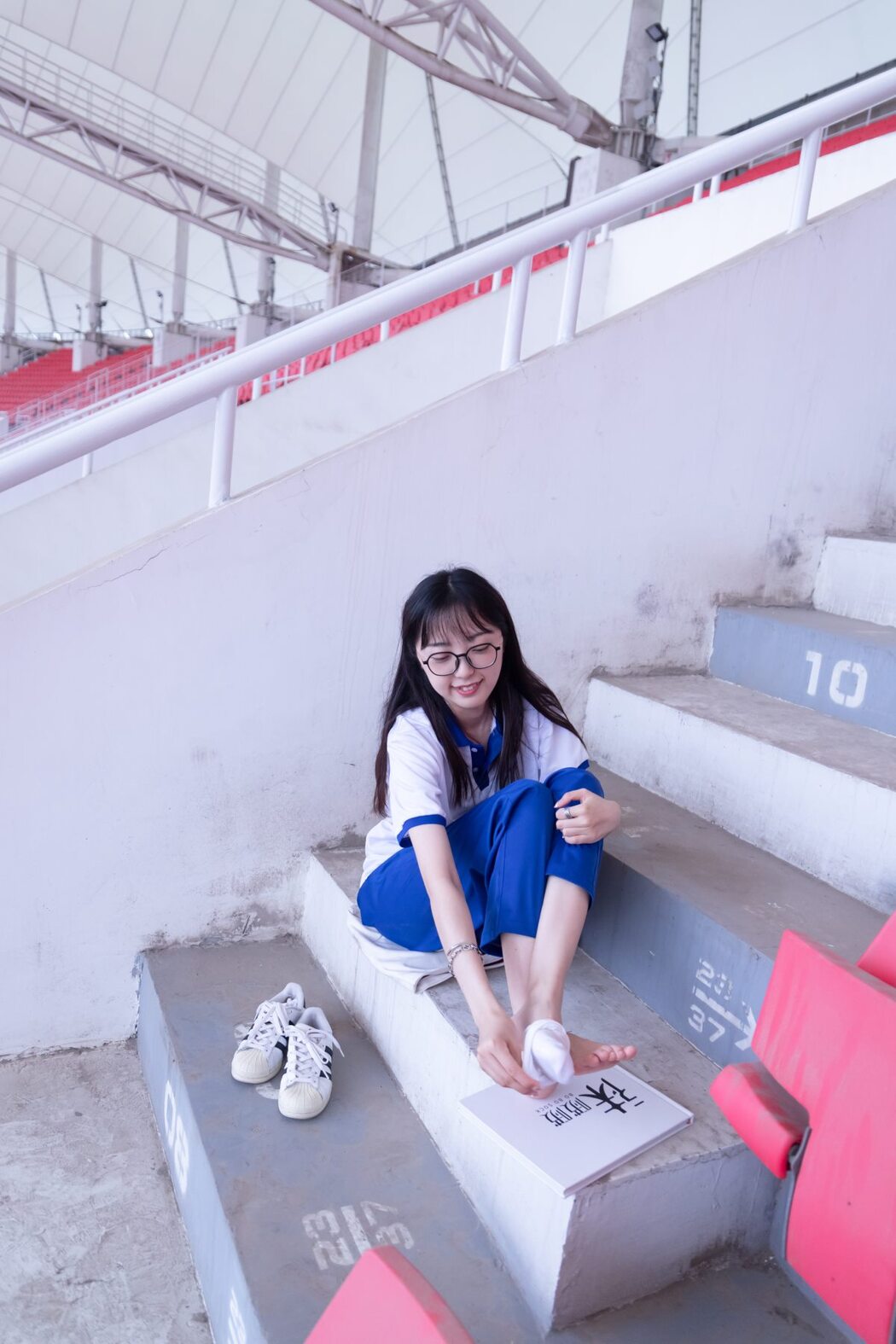 BoBoSocks袜啵啵 NO.002 Zhi Yu