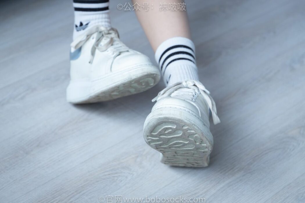 BoBoSocks袜啵啵 NO.003 Guo Dong