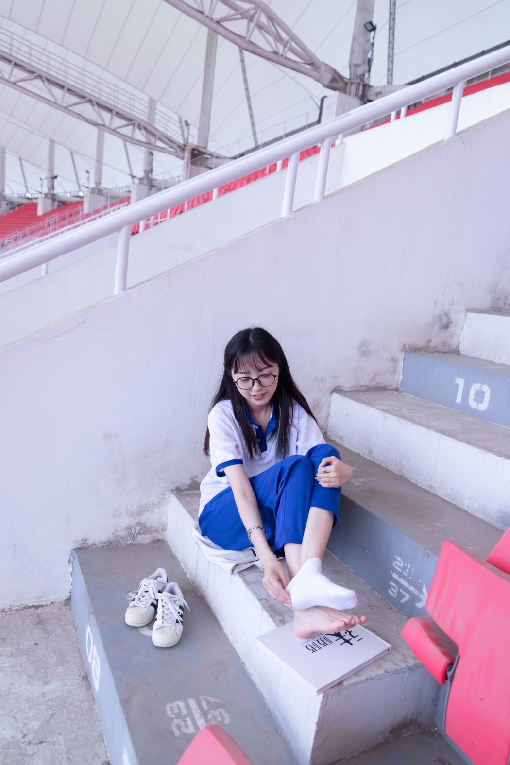 BoBoSocks袜啵啵 NO.002 Zhi Yu