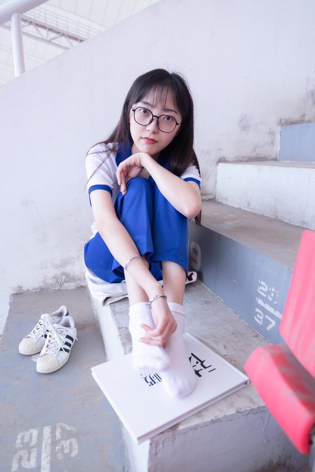 BoBoSocks袜啵啵 NO.002 Zhi Yu