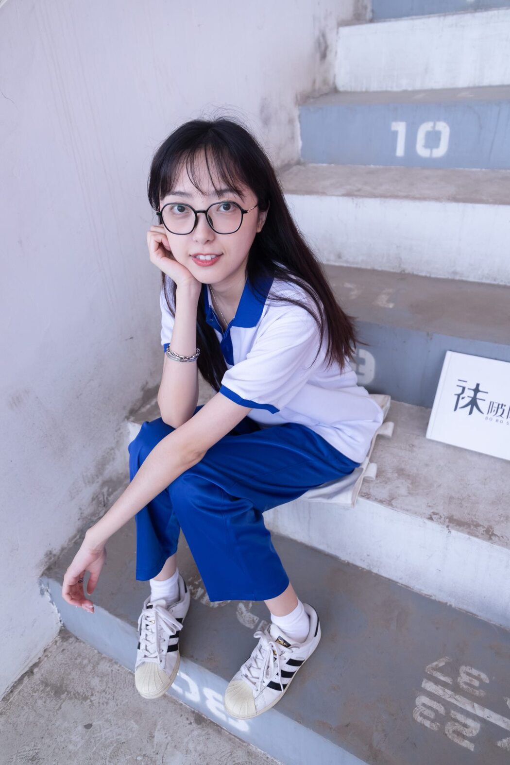 BoBoSocks袜啵啵 NO.002 Zhi Yu