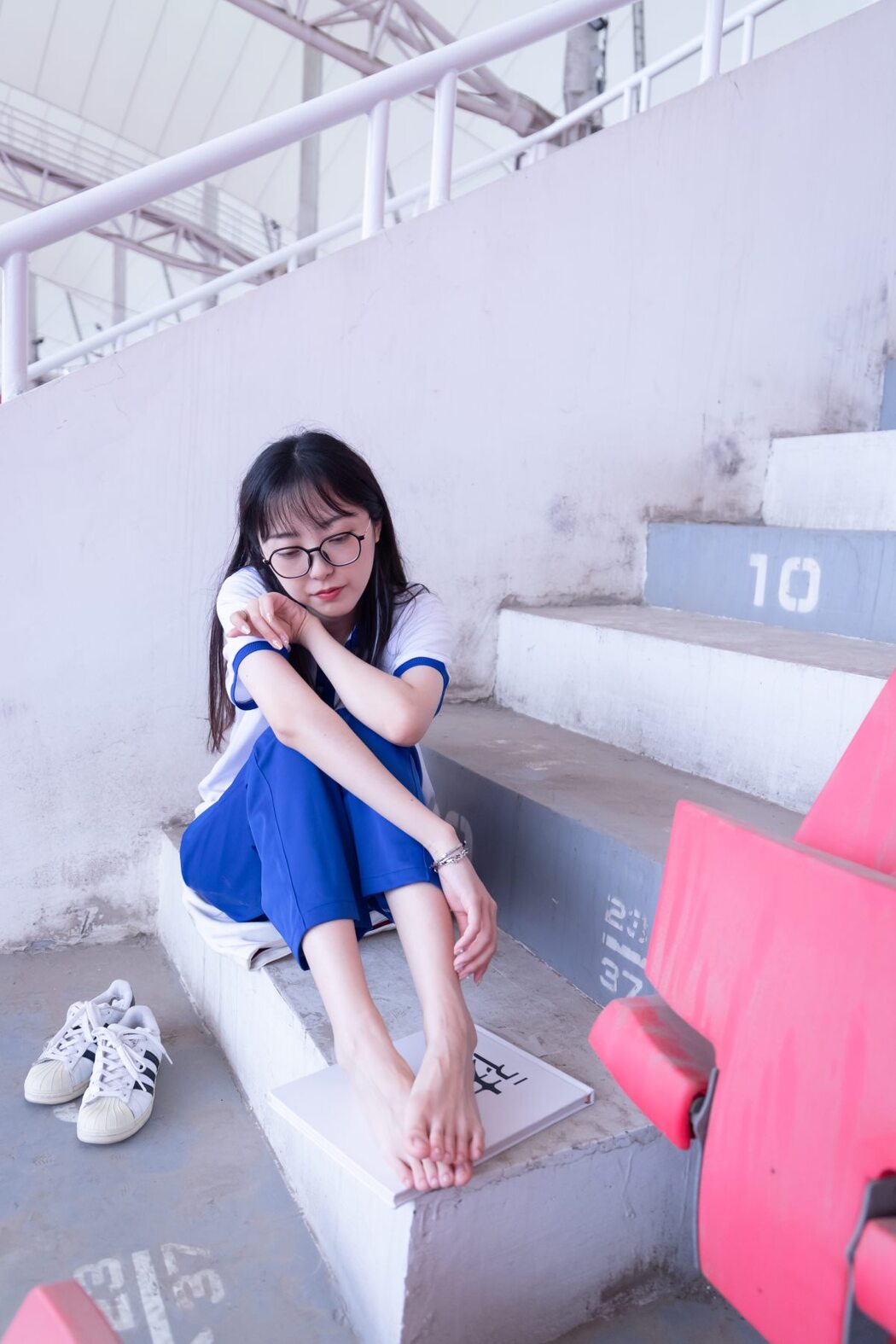 BoBoSocks袜啵啵 NO.002 Zhi Yu