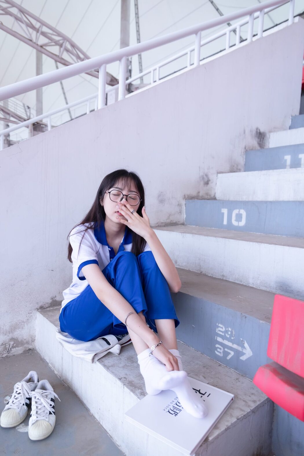 BoBoSocks袜啵啵 NO.002 Zhi Yu