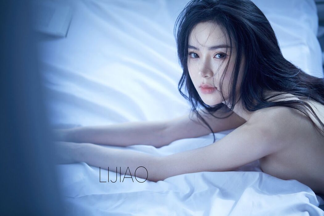 LIJIAO李娇 Vol.005 – 情色唯美露脸极品女体艺术私拍 (50P)
