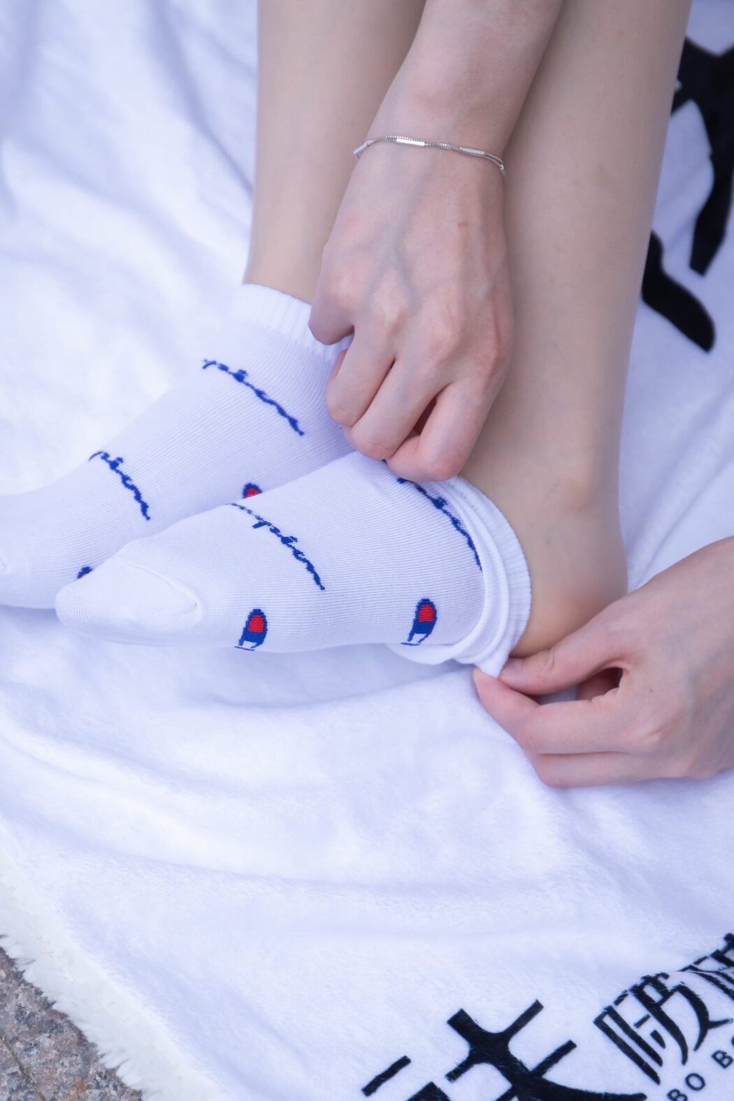 BoBoSocks袜啵啵 NO.001 Xiao Tian Dou