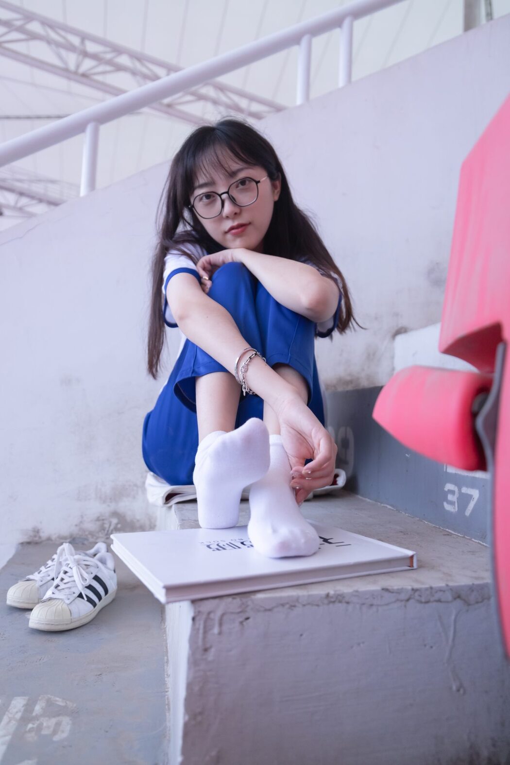 BoBoSocks袜啵啵 NO.002 Zhi Yu