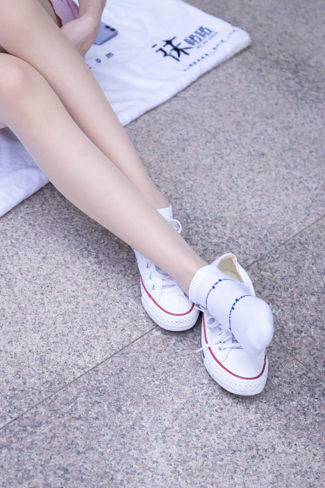 BoBoSocks袜啵啵 NO.001 Xiao Tian Dou