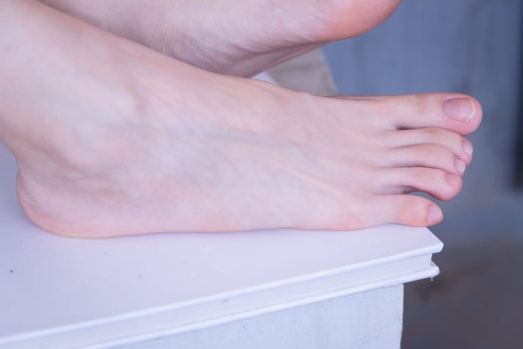 BoBoSocks袜啵啵 NO.002 Zhi Yu