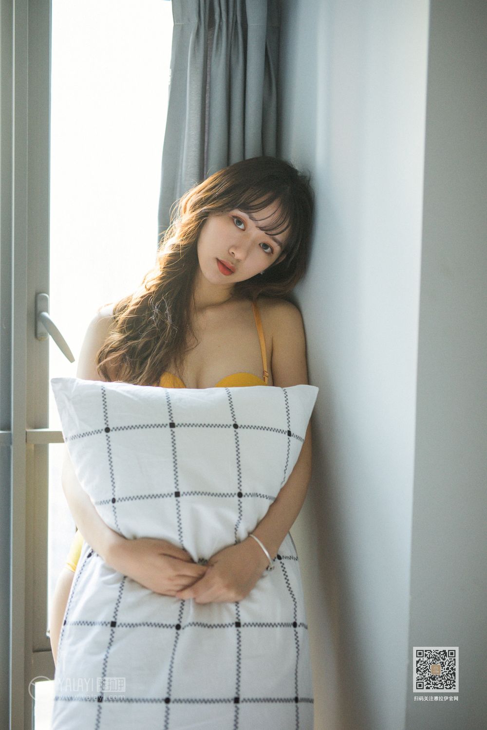 YALAYI Vol.512 Apricot Girl