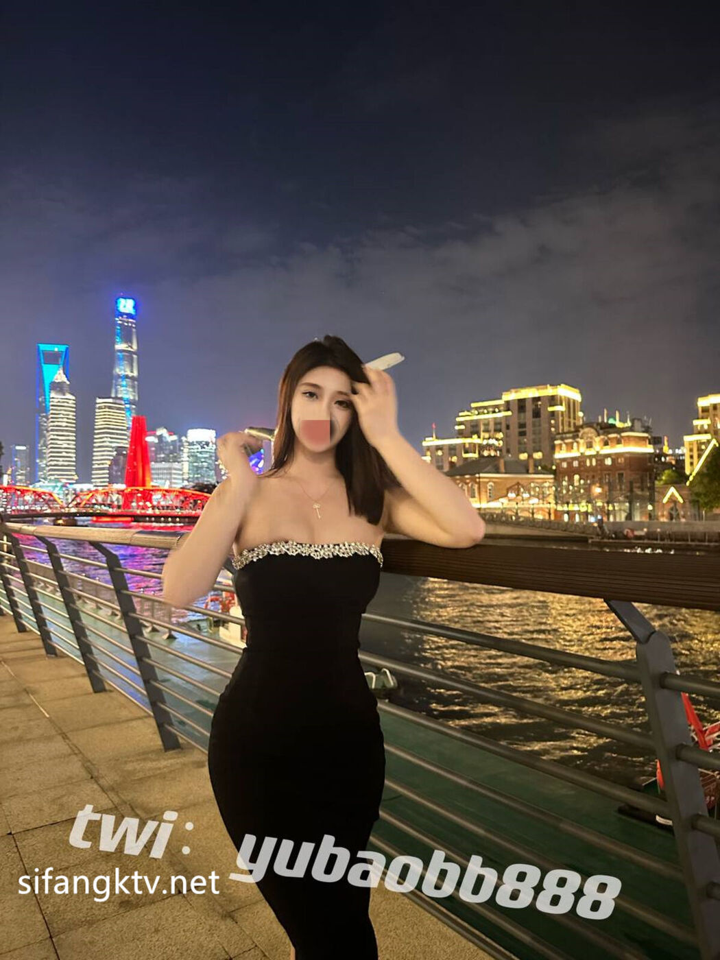 Yu Bao 瑜宝 – 多场景户外露出玩刺激 Part02 (66P)