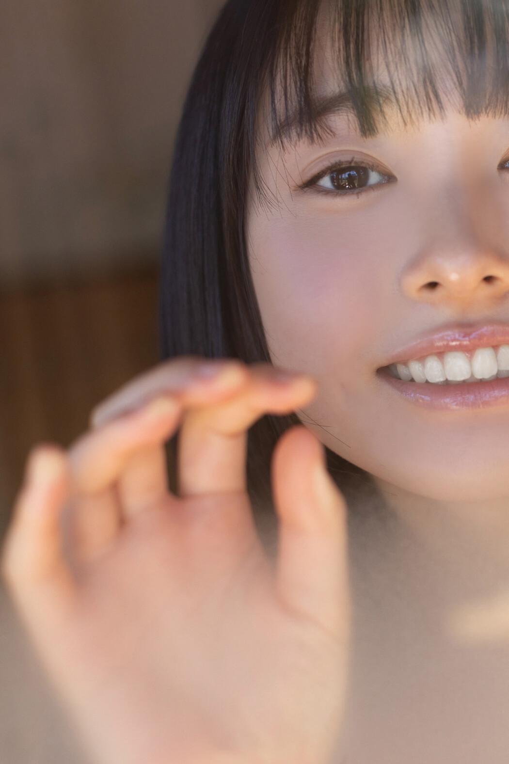 Miu Shirahama 白濱美兎, FRIDAYデジタル写真集 「ぎゅってして Vol.1」 Set.03