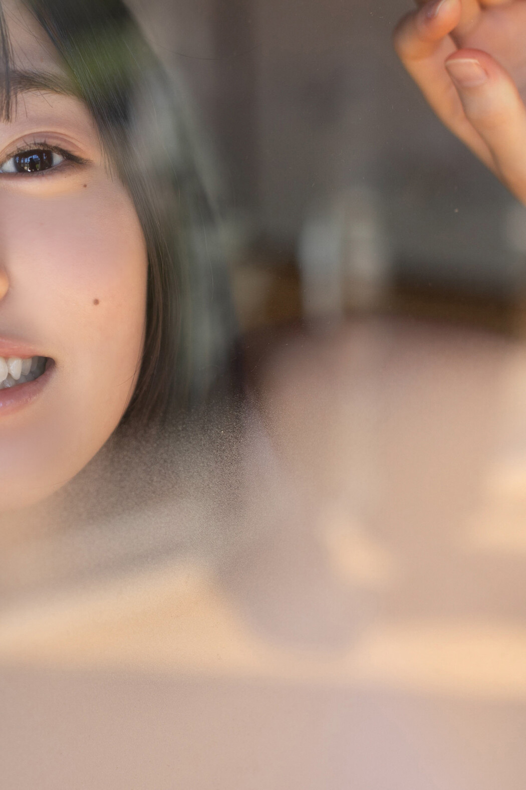 Miu Shirahama 白濱美兎, FRIDAYデジタル写真集 「ぎゅってして Vol.1」 Set.03