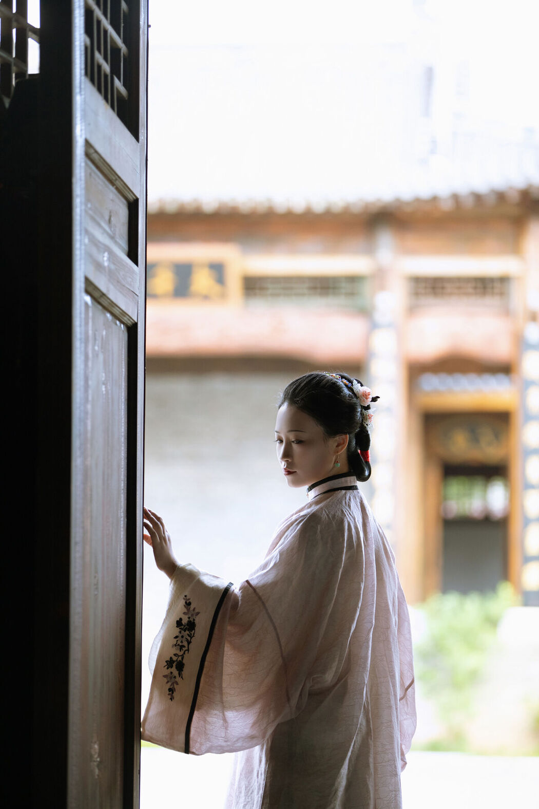 YiTuYu艺图语 Vol.8327 真真 (23P)