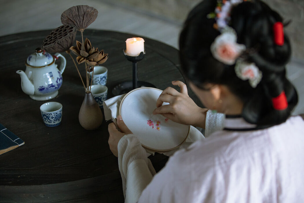 YiTuYu艺图语 Vol.8327 真真 (23P)