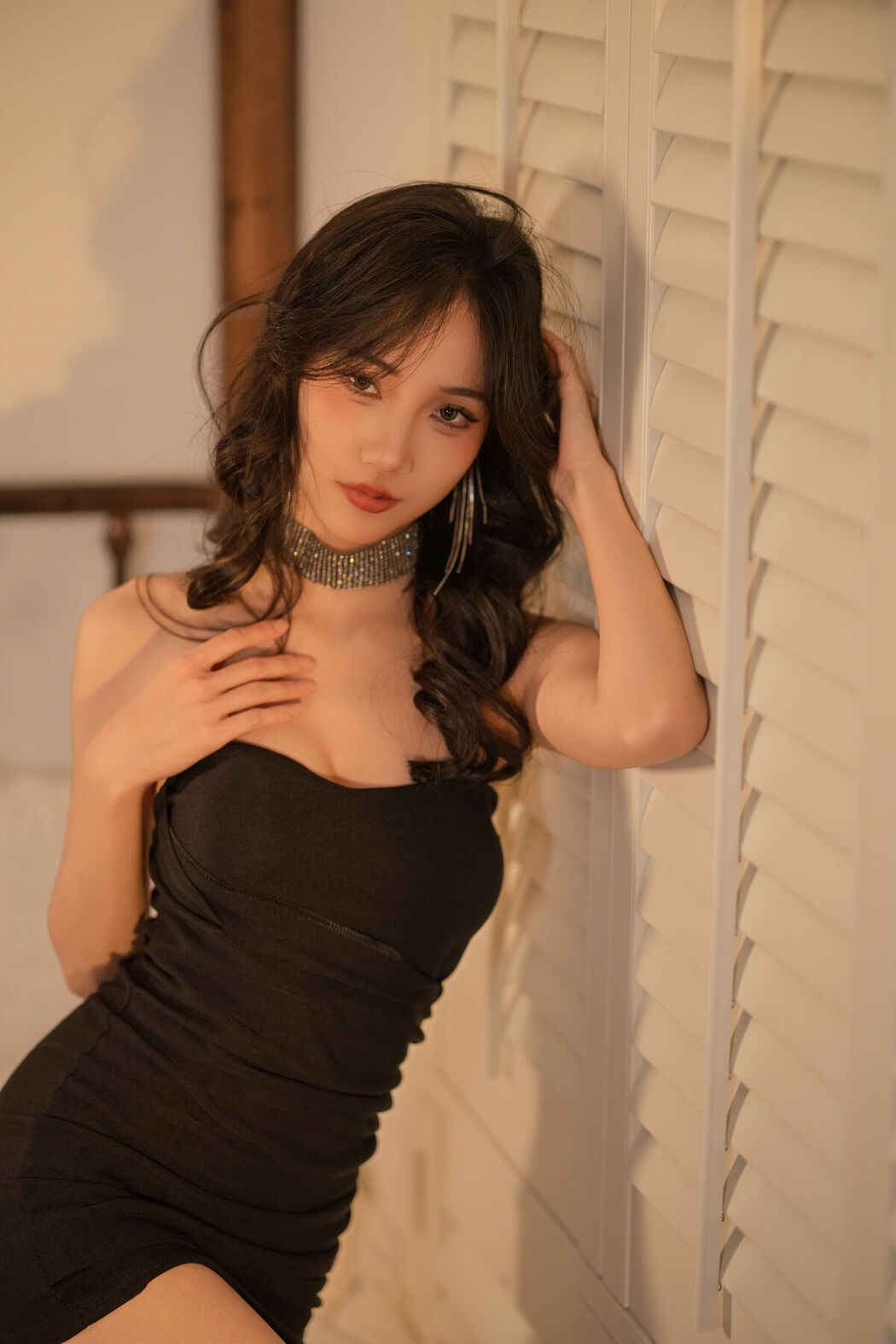 YiTuYu艺图语 Vol.8334 o1ne万 (27P)