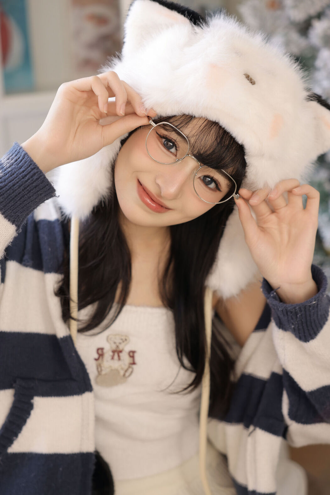 YiTuYu艺图语 Vol.8336 Maoqi (26P)