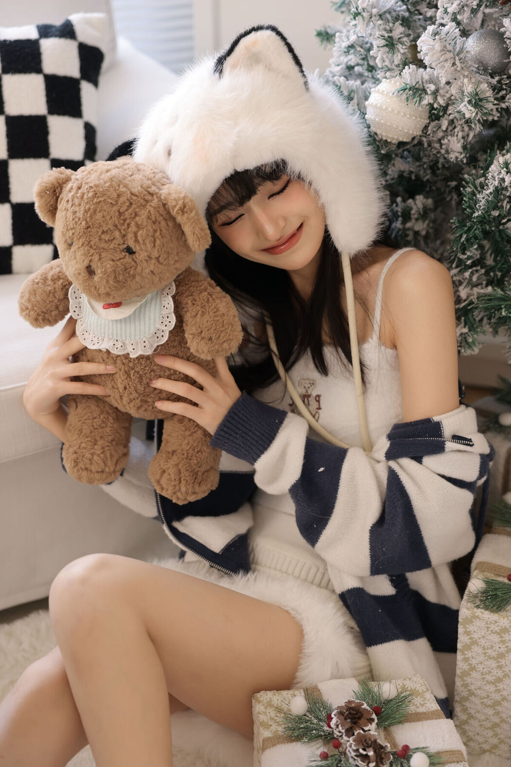 YiTuYu艺图语 Vol.8336 Maoqi (26P)