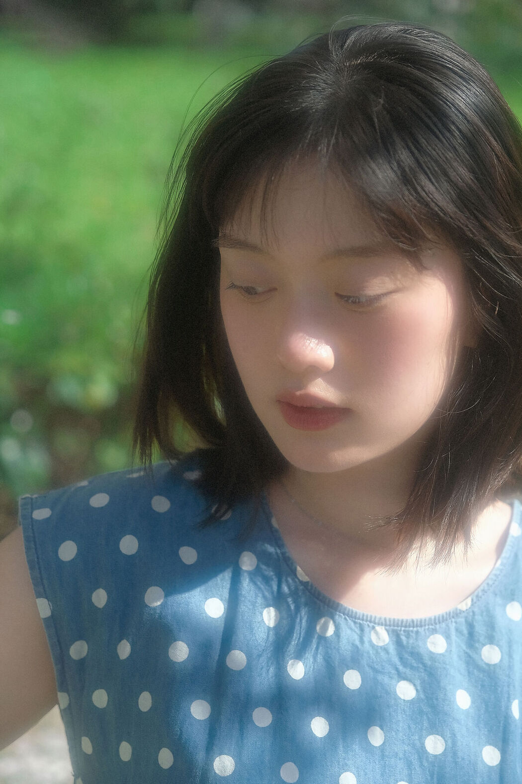 YiTuYu艺图语 Vol.8333 鑫鑫 (23P)