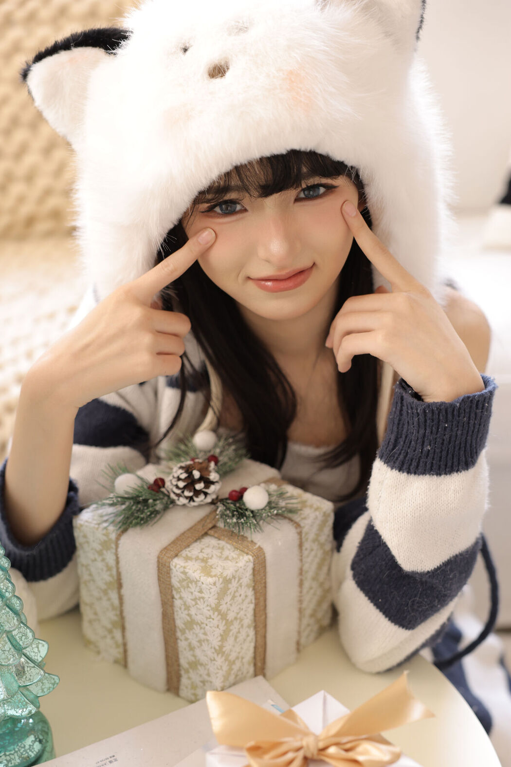 YiTuYu艺图语 Vol.8336 Maoqi (26P)