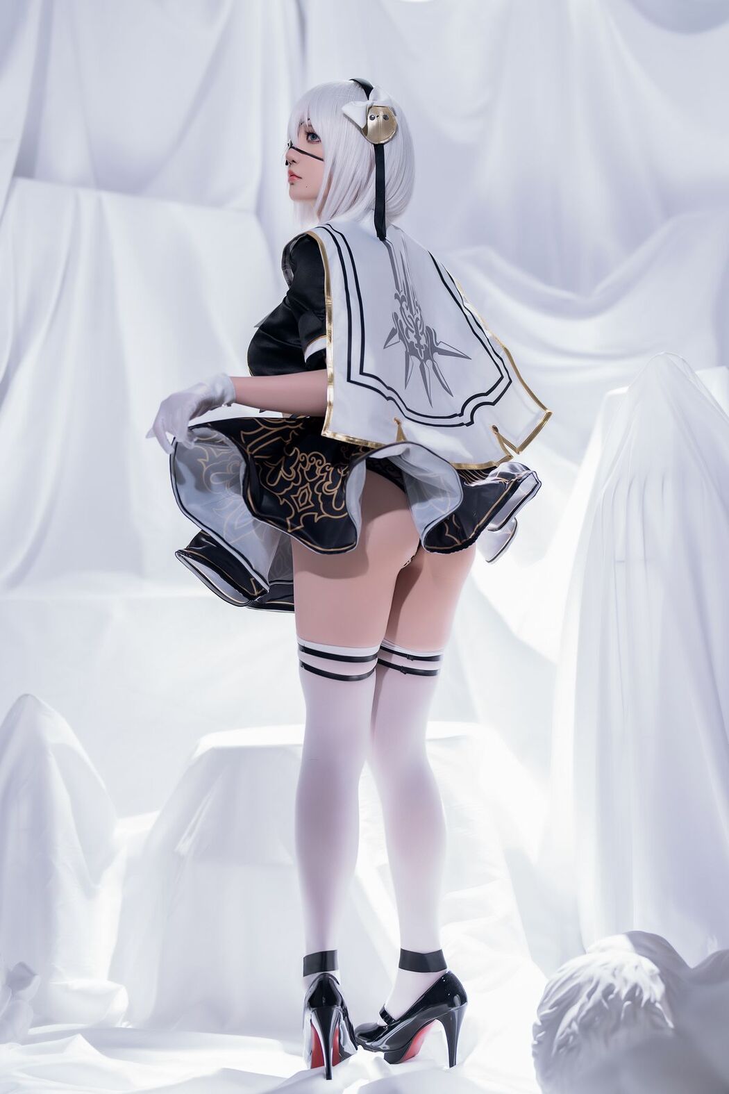 Coser@星之迟迟Hoshilily – 尼尔同人 2B学生服 (30P)
