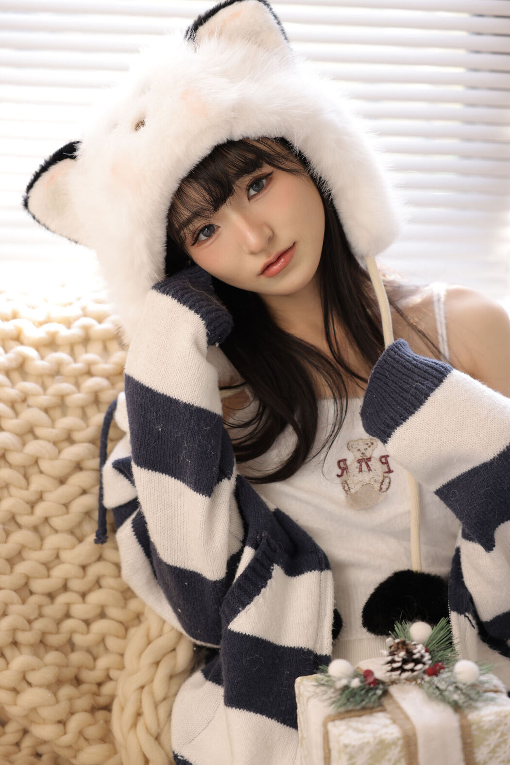 YiTuYu艺图语 Vol.8336 Maoqi (26P)