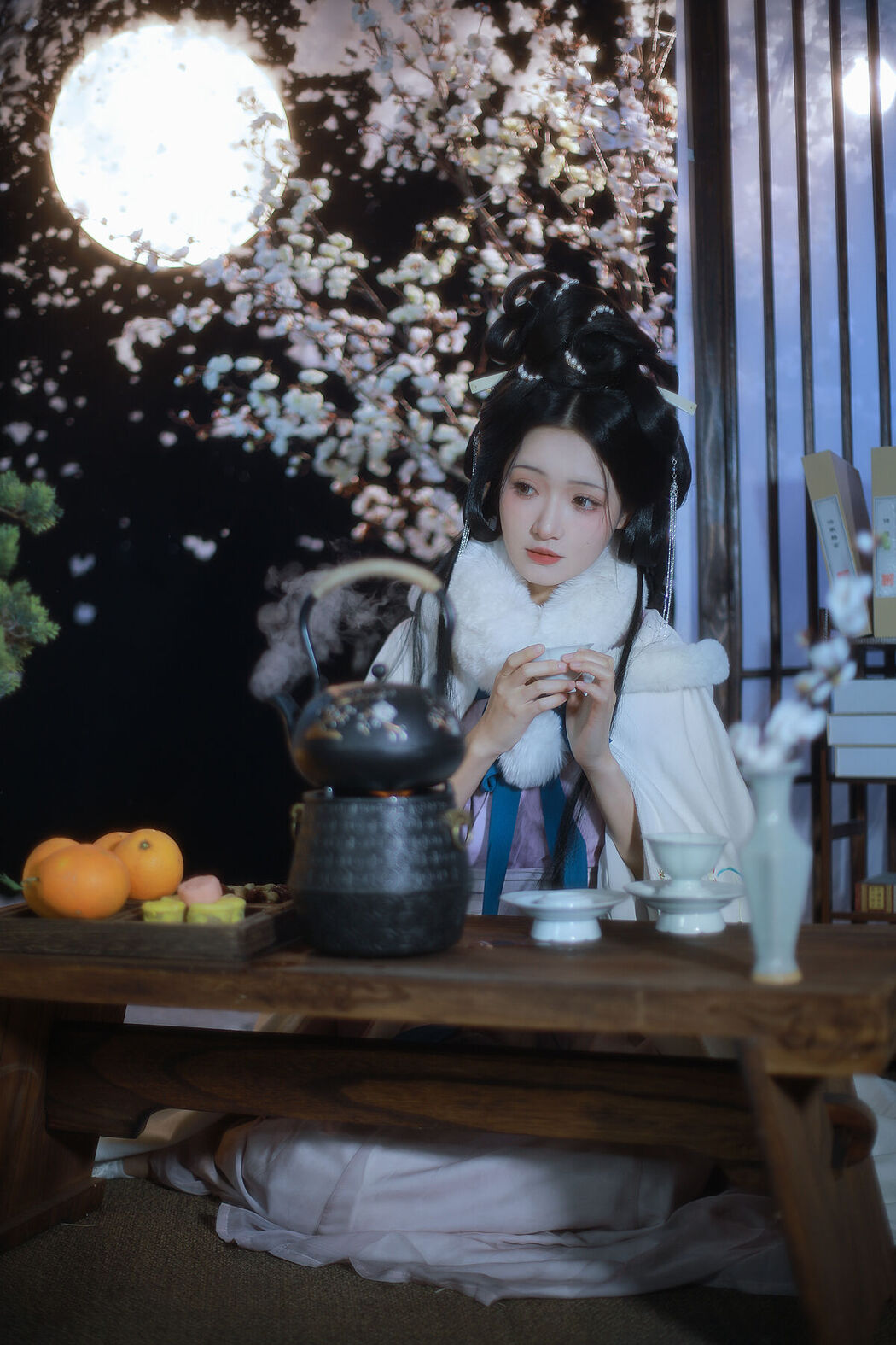 YiTuYu艺图语 Vol.8338 是月月阿 (23P)