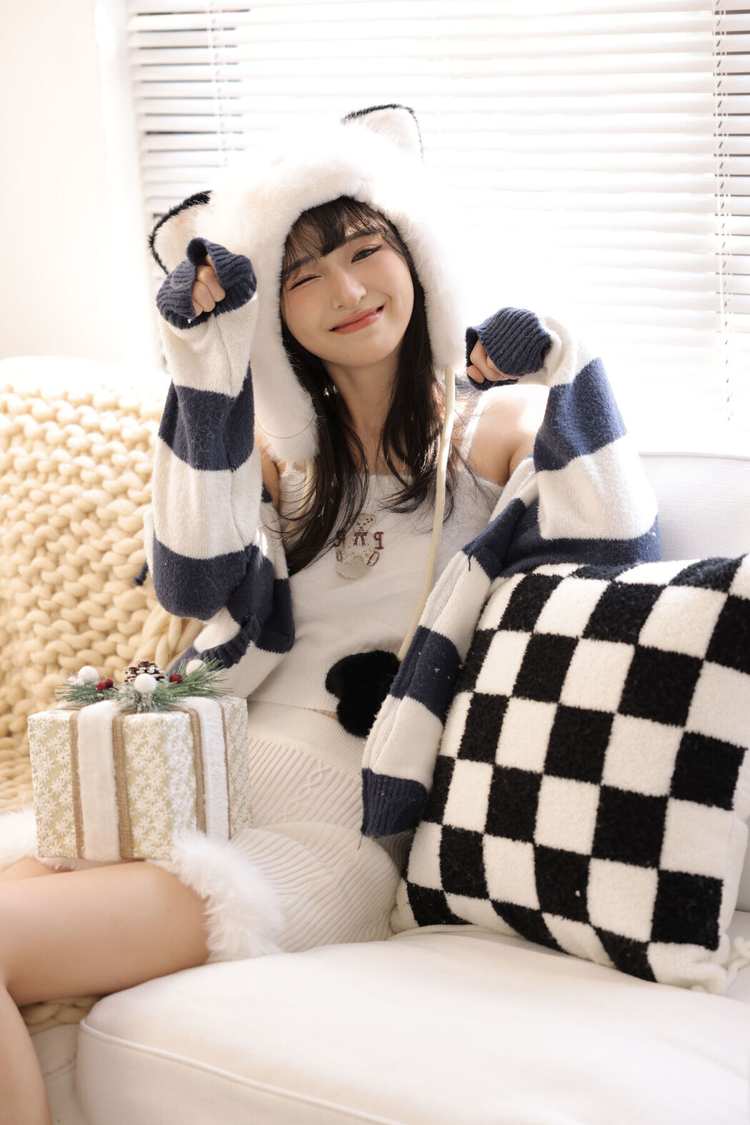 YiTuYu艺图语 Vol.8336 Maoqi (26P)