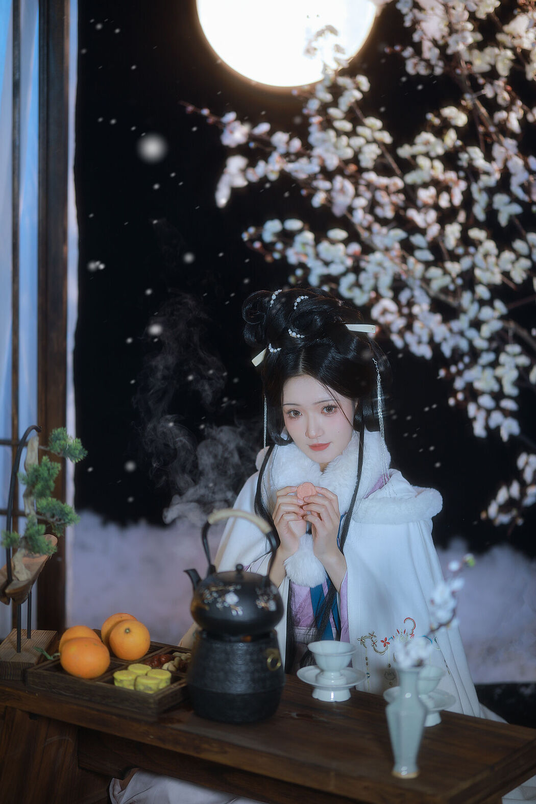 YiTuYu艺图语 Vol.8338 是月月阿 (23P)