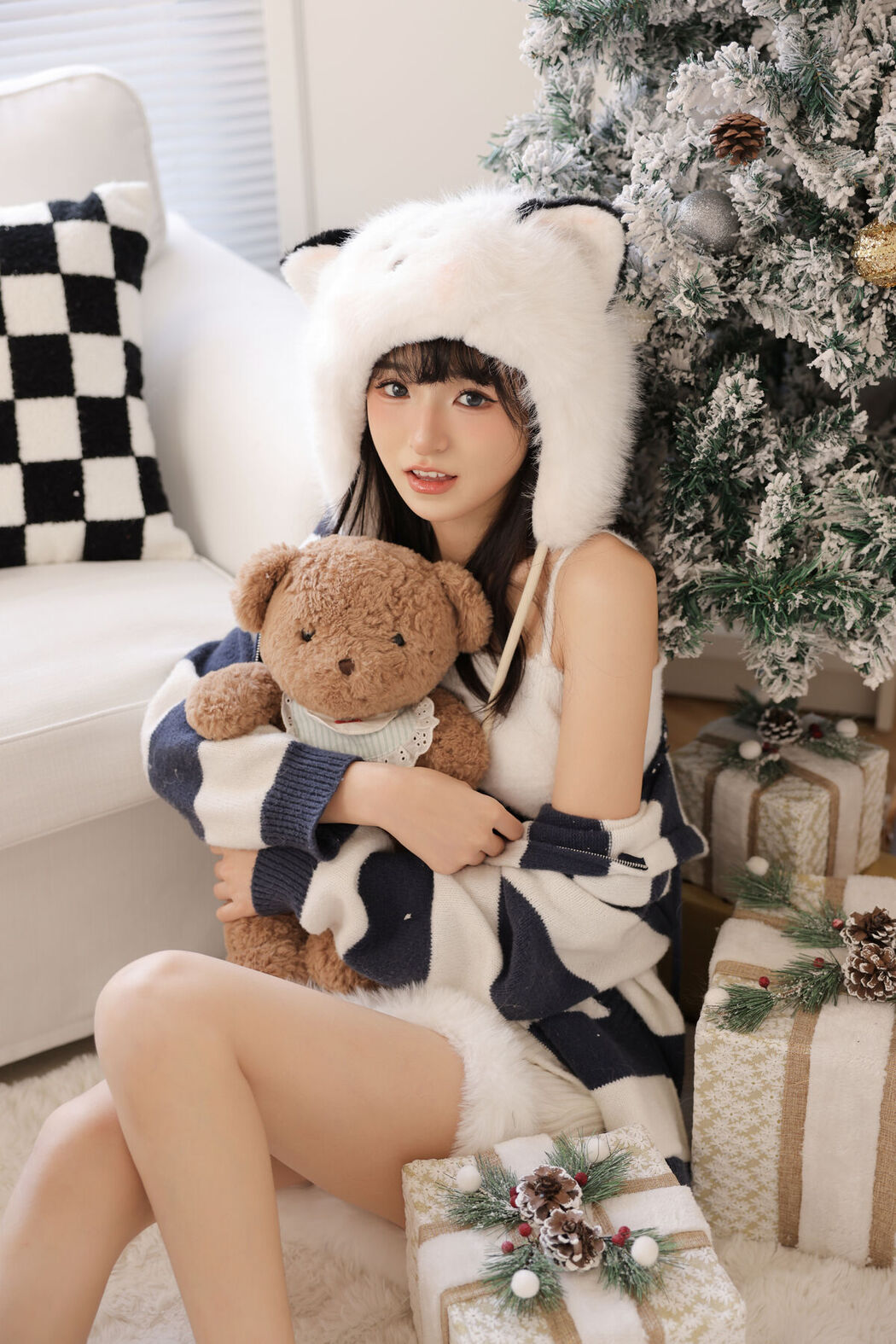 YiTuYu艺图语 Vol.8336 Maoqi (26P)