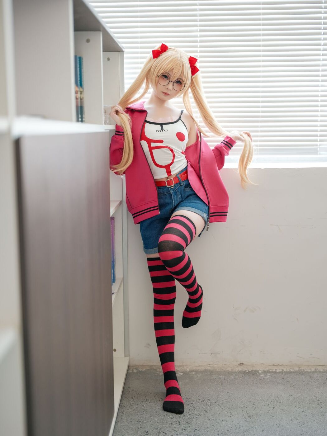 Coser@幼水铃衣 – 鬼父 秋月爱莉 (83P)