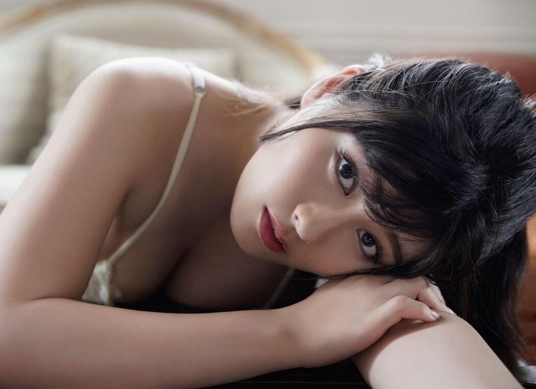 JP Yoshino Chitose ちとせよしの – 欲情の視線 (81P)