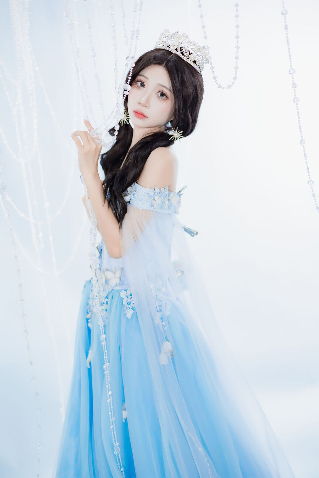 YiTuYu艺图语 Vol.8335 绮罗生的小苏苏 (22P)