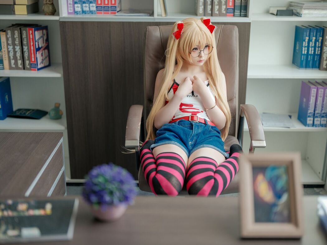 Coser@幼水铃衣 – 鬼父 秋月爱莉 (83P)